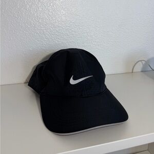 Nike Dri-Fit Featherlight Black Cap